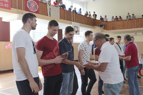 Збільшити зображення