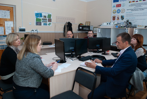 Збільшити зображення