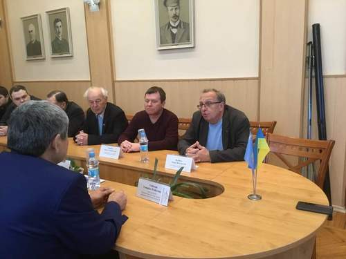 Збільшити зображення