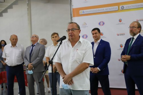 Збільшити зображення