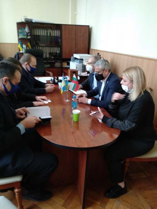 Збільшити зображення