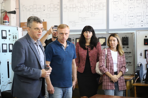 Збільшити зображення