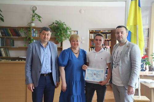 Збільшити зображення