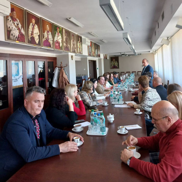 Збільшити зображення Зображення