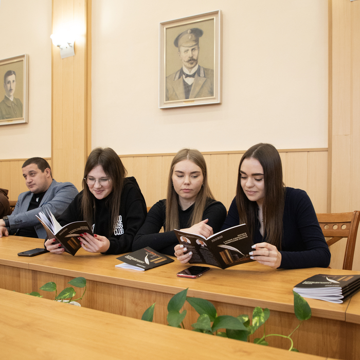 Збільшити зображення Зображення