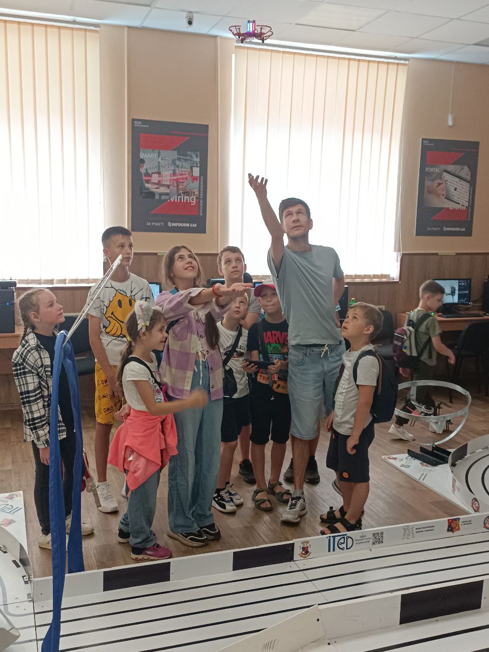 Збільшити зображення Зображення