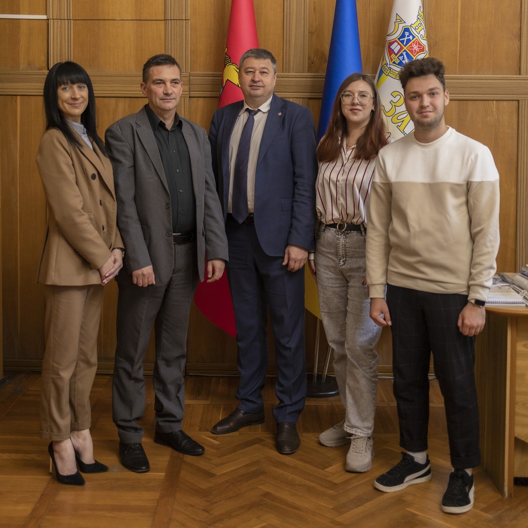 Збільшити зображення Зображення